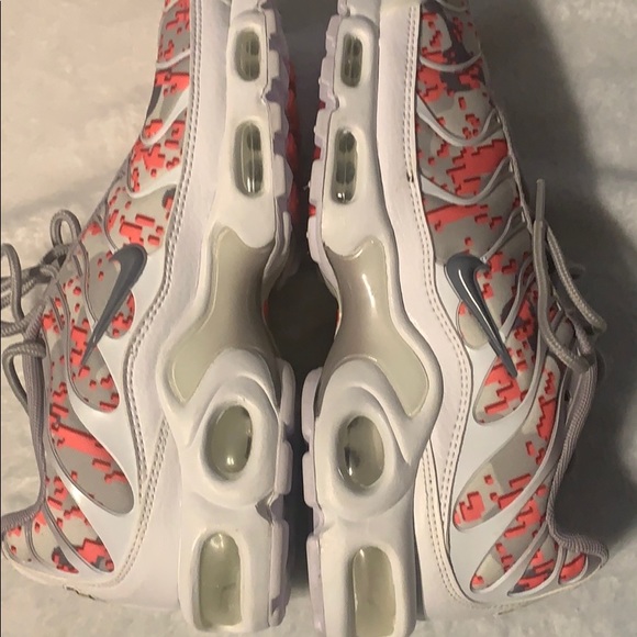 Ladies Nike Airmax - Picture 2 of 6